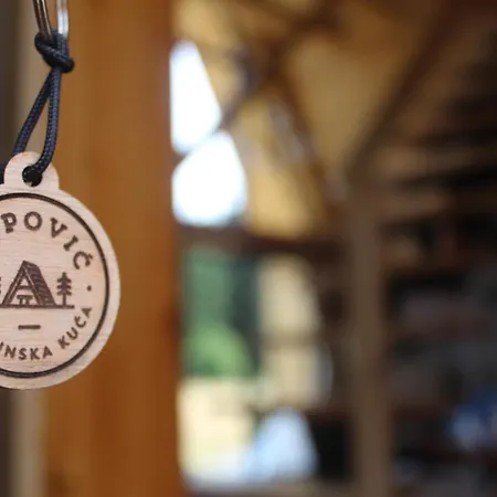 샬레 Popovic House Tara